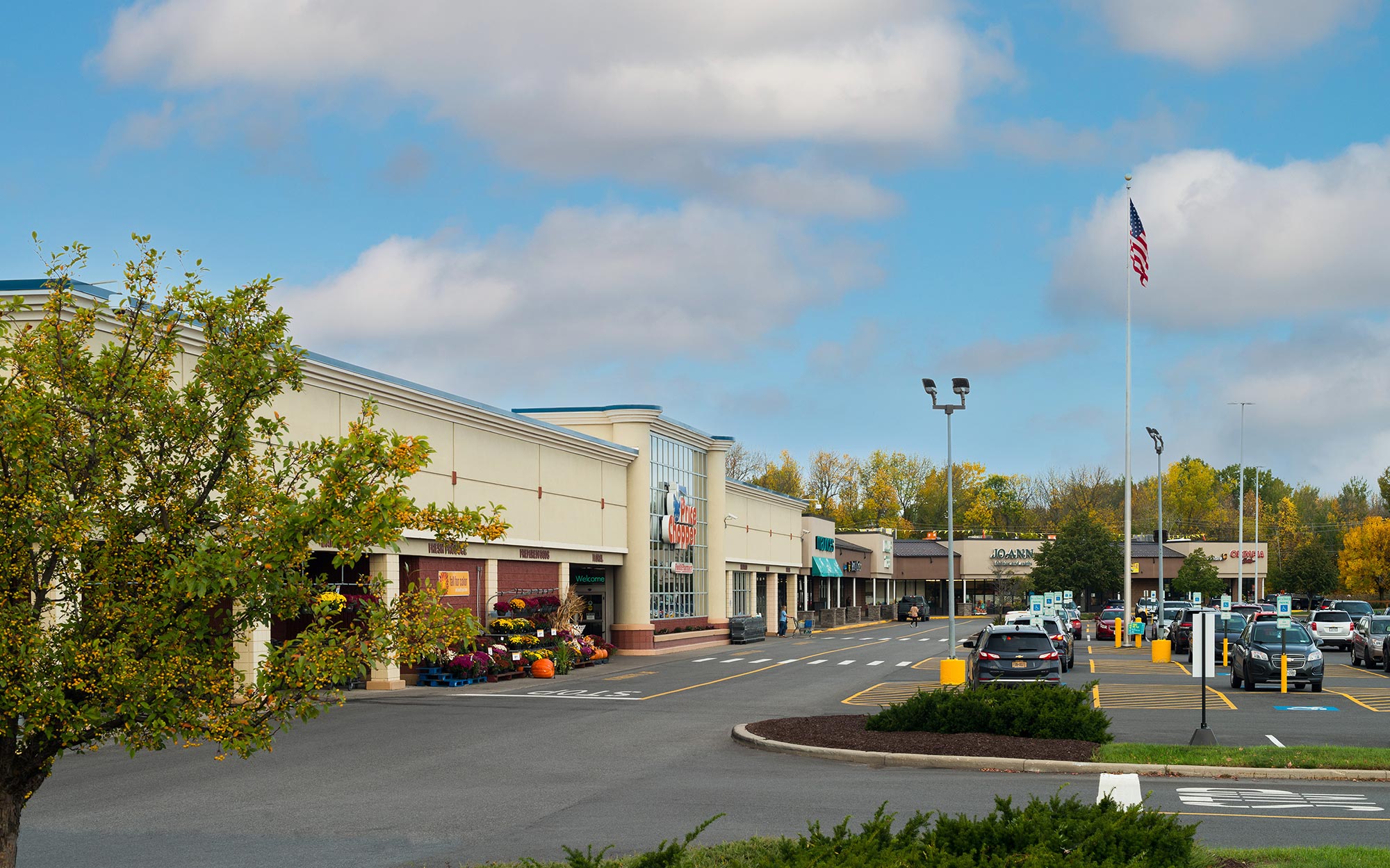 Nigro Gateway Plaza