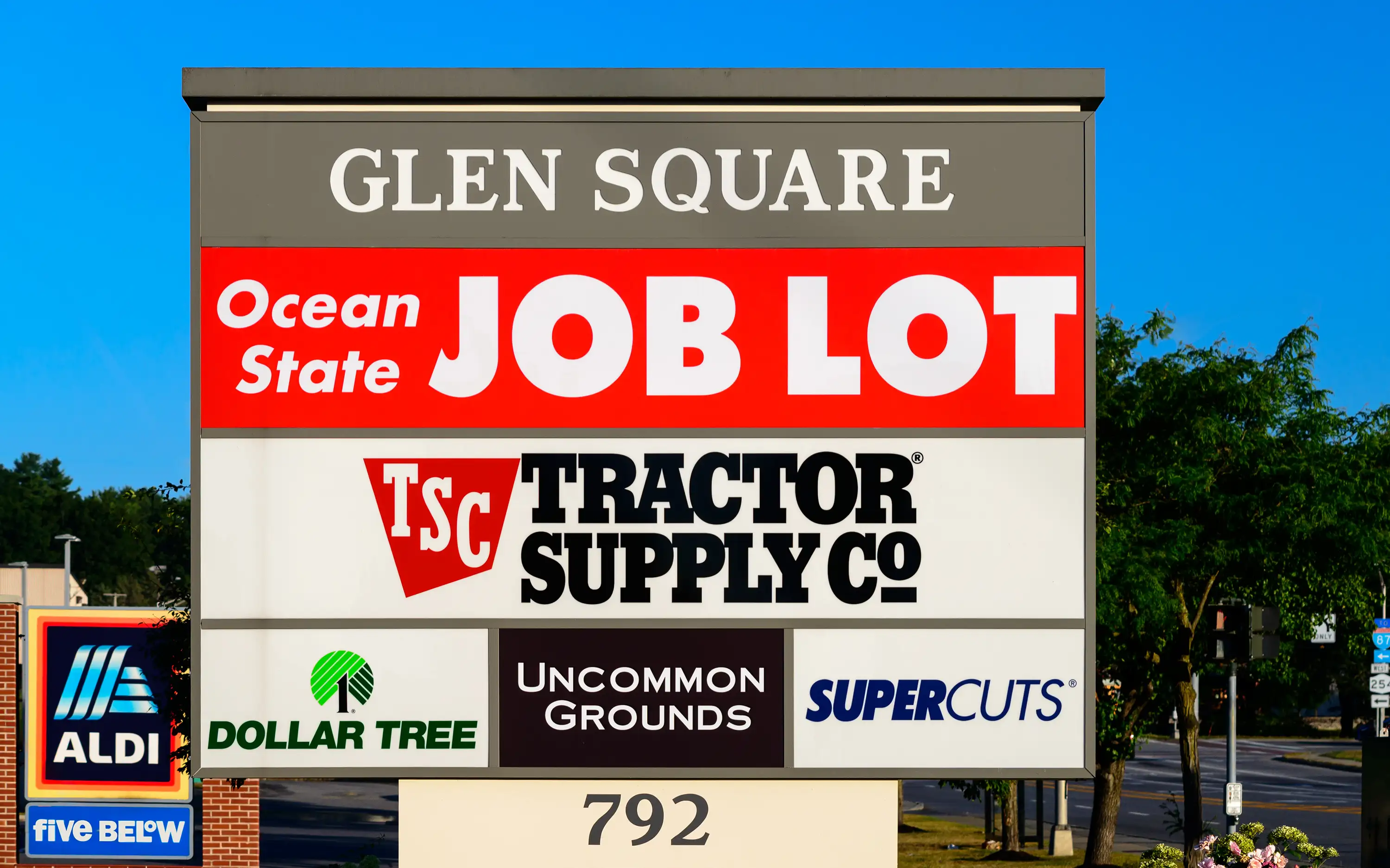 Nigro Glen Square
